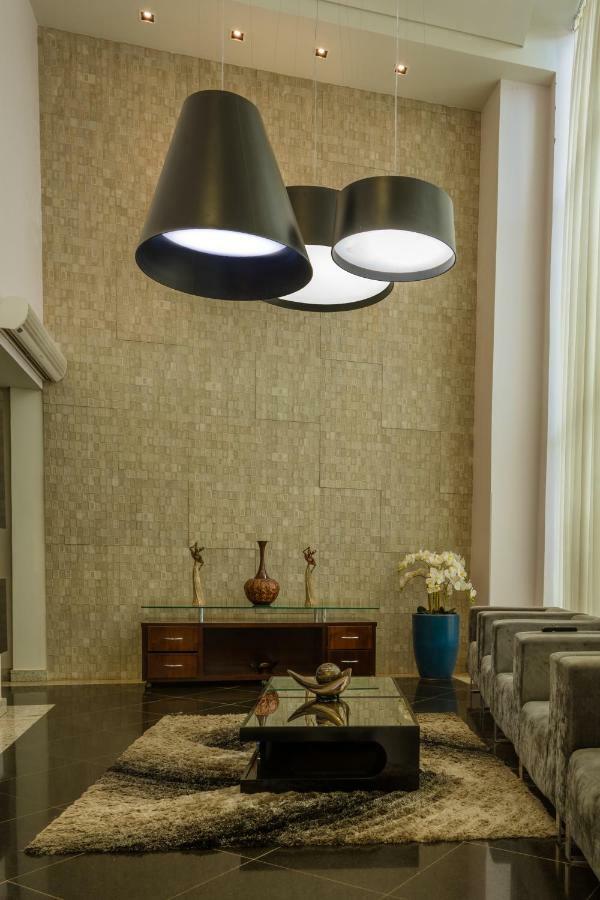 Lindoya Hotel Catalão Екстериор снимка