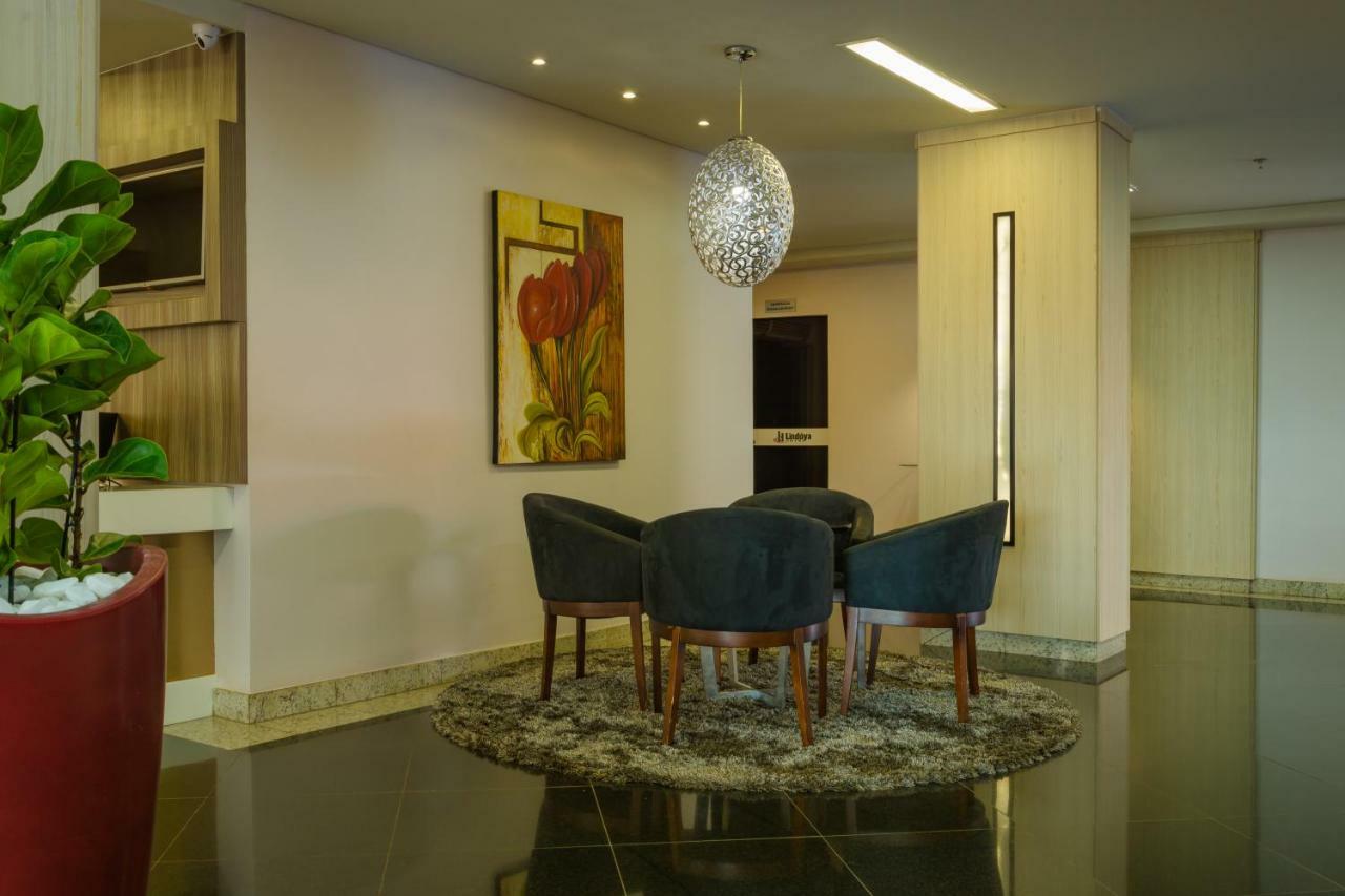 Lindoya Hotel Catalão Екстериор снимка